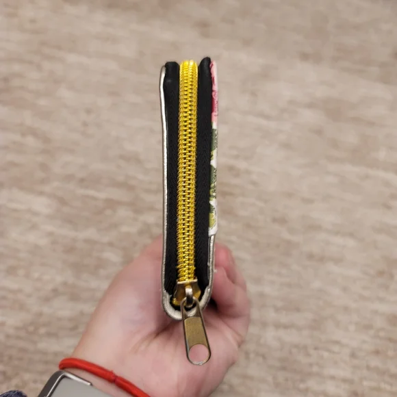 Princess Floral Wallet - Picture 3 of 6